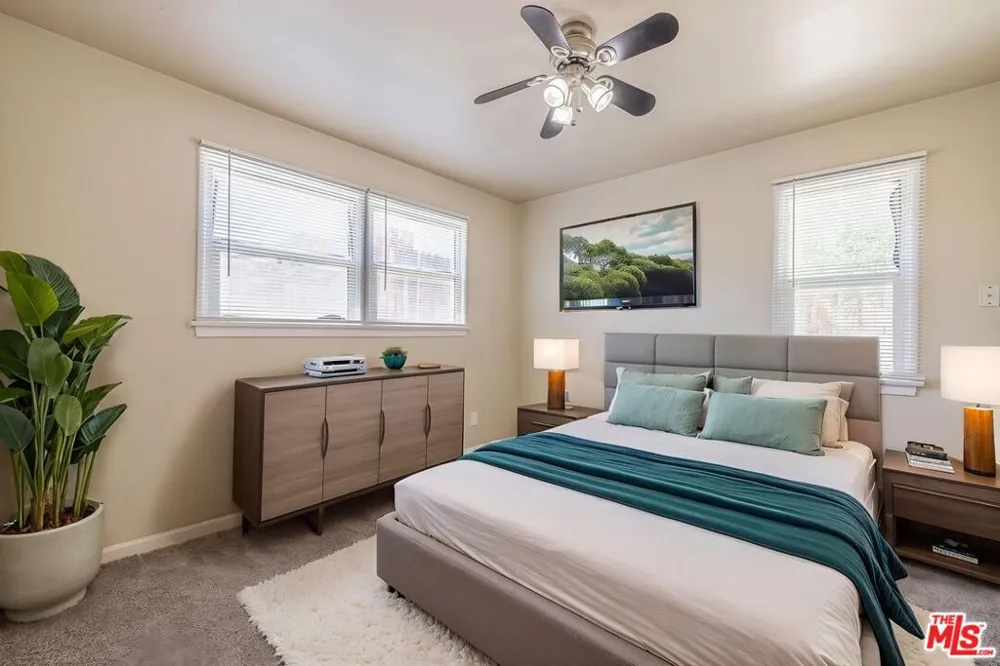 37739 Sumac Avenue Palmdale, CA 93550