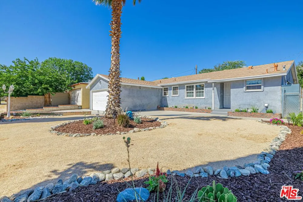 37739 Sumac Avenue Palmdale, CA 93550