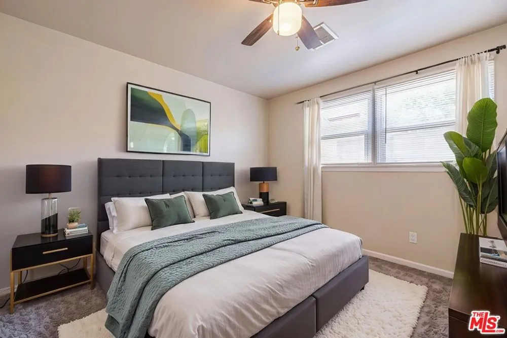 37739 Sumac Avenue Palmdale, CA 93550
