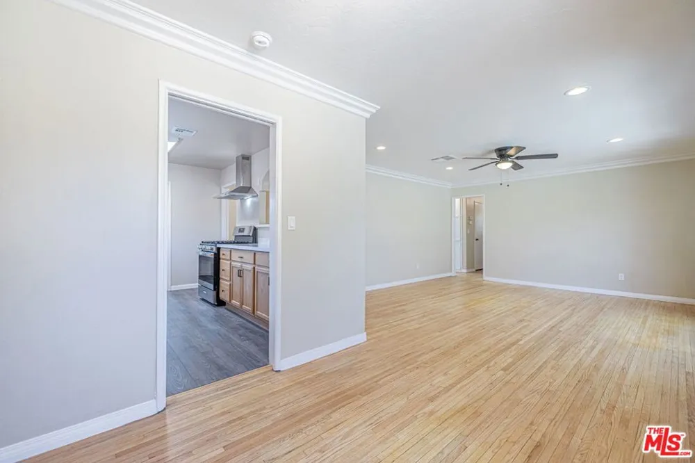 37739 Sumac Avenue Palmdale, CA 93550