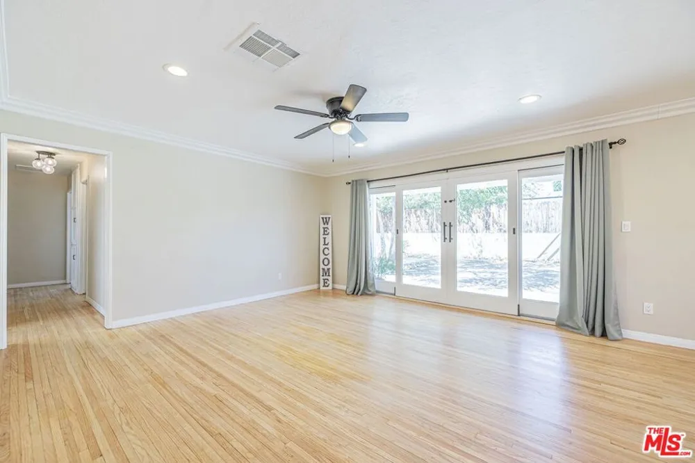 37739 Sumac Avenue Palmdale, CA 93550