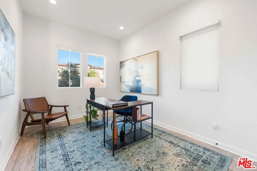 20830 Spruce Circle Porter Ranch, CA 91326