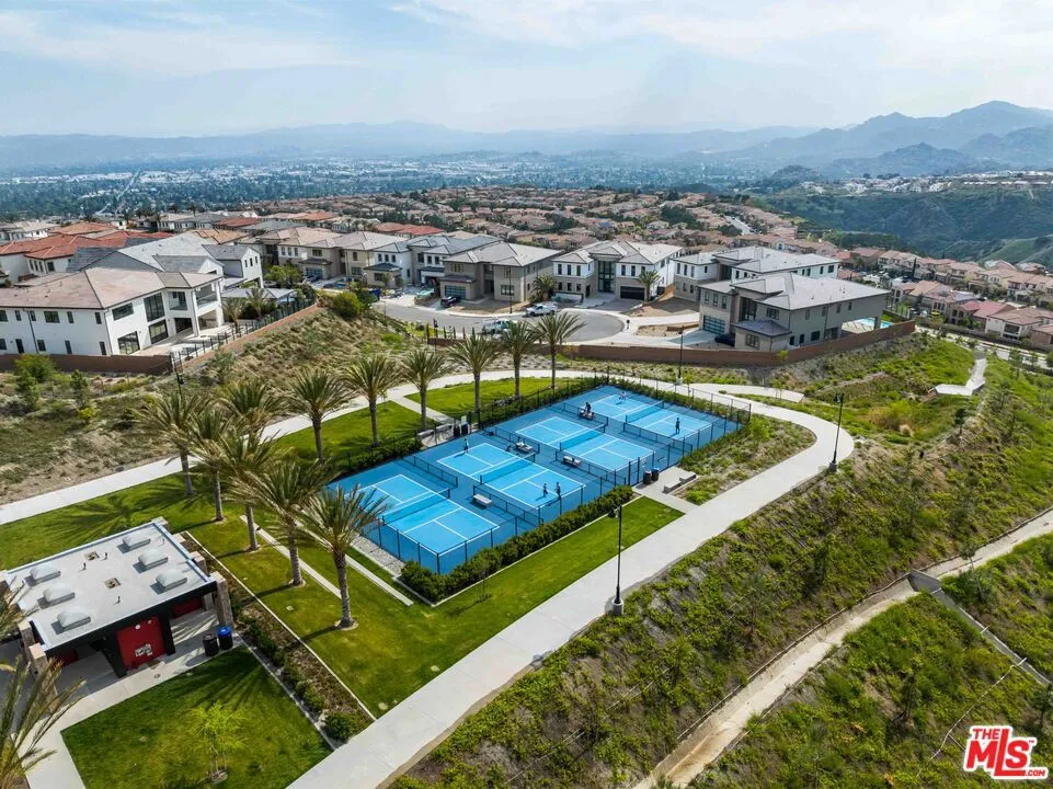 20830 Spruce Circle Porter Ranch, CA 91326