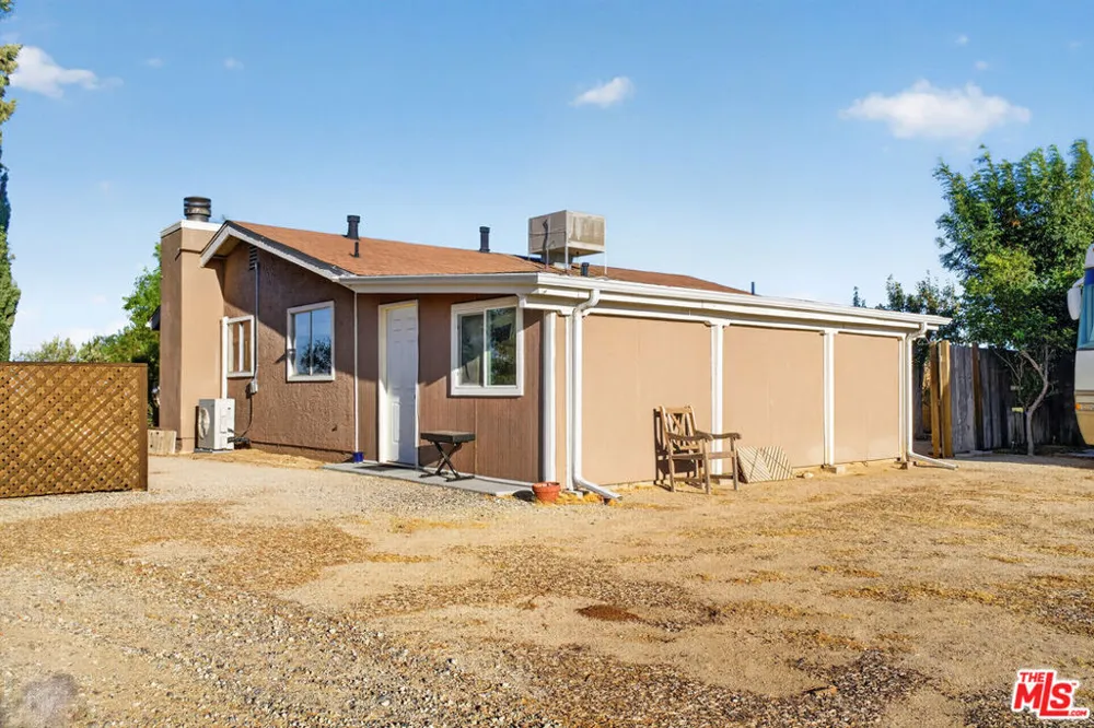 49041 80th Street Lancaster, CA 93536