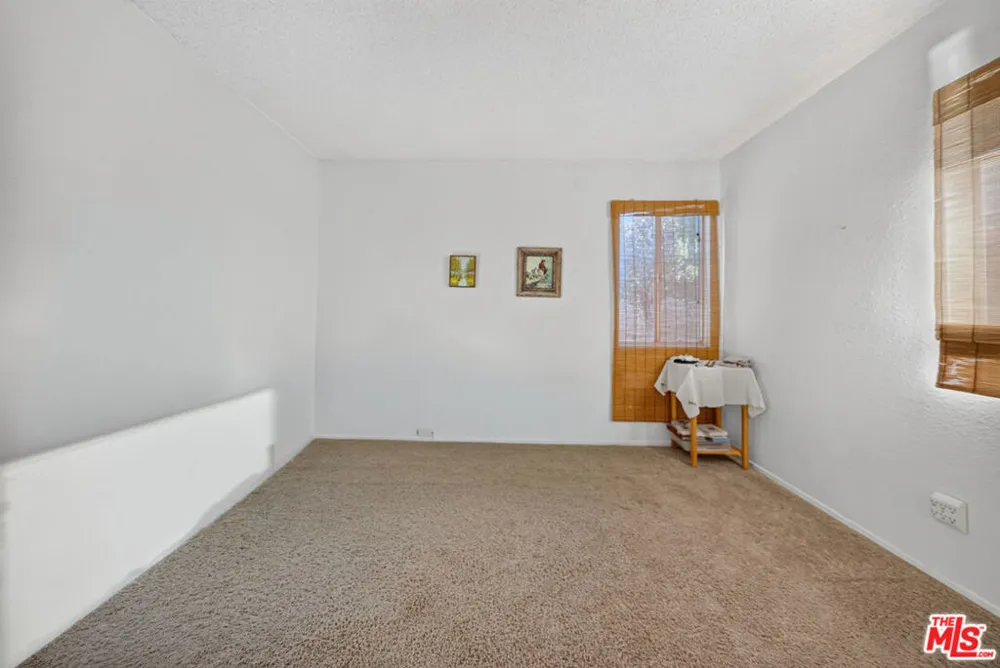 49041 80th Street Lancaster, CA 93536