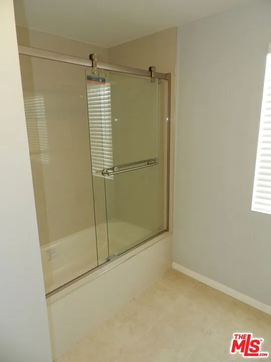 2711 Arizona Avenue Santa Monica, CA 90404