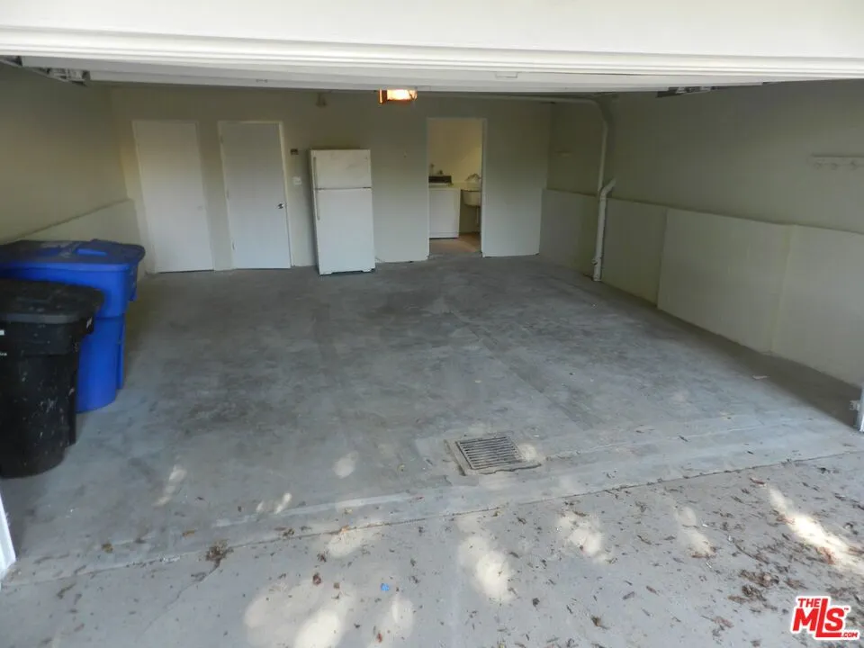 2711 Arizona Avenue Santa Monica, CA 90404