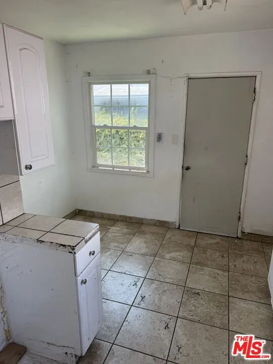 14711 Grevillea Avenue Lawndale, CA 90260