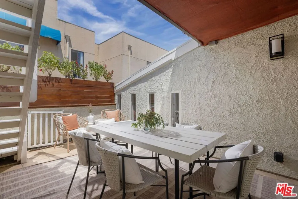 934 2nd Street #3 Santa Monica, CA 90403