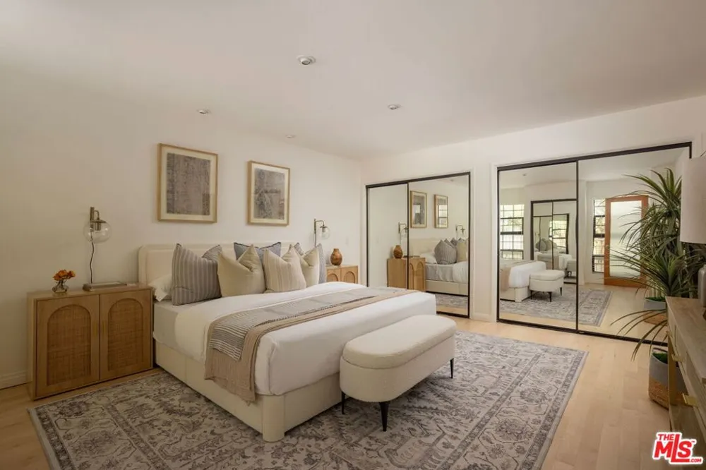 934 2nd Street #3 Santa Monica, CA 90403