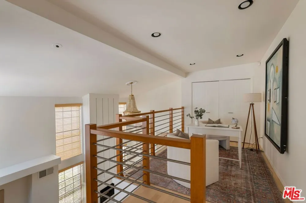 934 2nd Street #3 Santa Monica, CA 90403