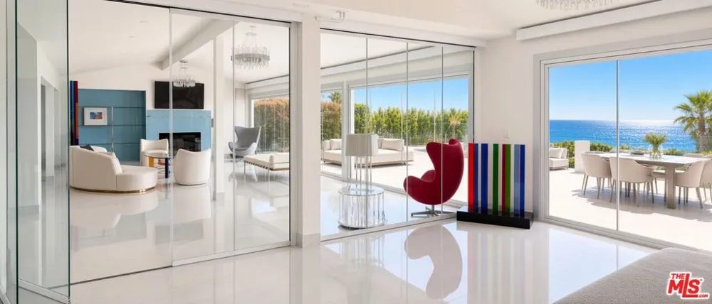 18222 Coastline Drive Malibu, CA 90265