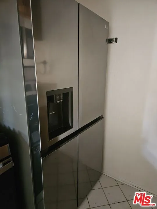 5170 Columbus Avenue #3 Sherman Oaks, CA 91403