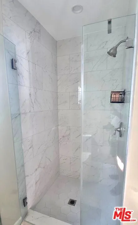 10600 Eastborne Avenue #14 Los Angeles, CA 90024