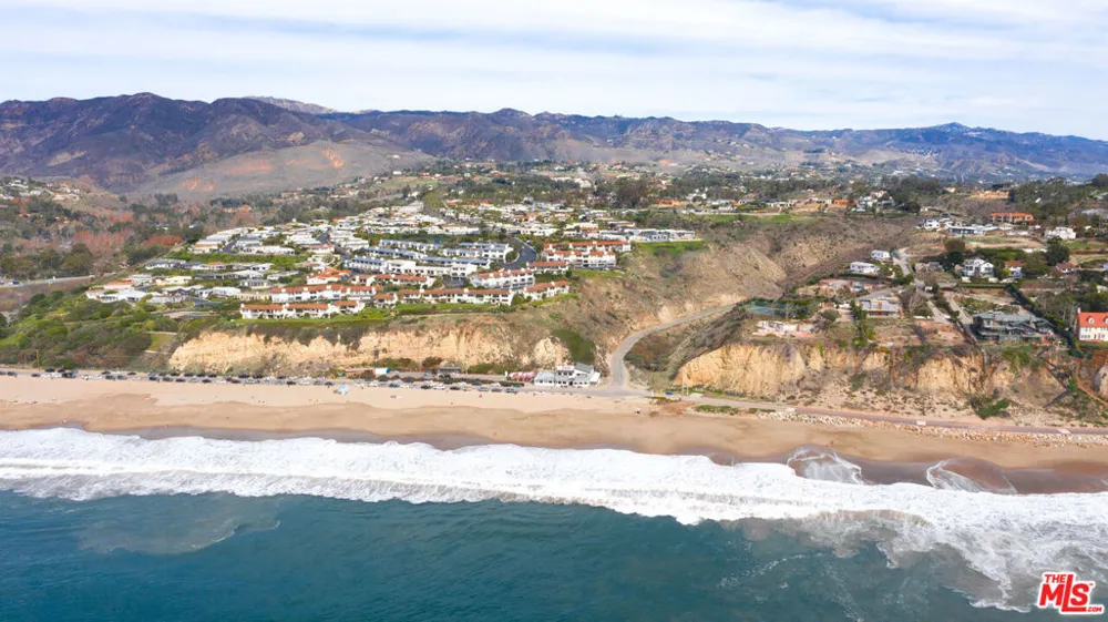 29500 Heathercliff Road #6 Malibu, CA 90265