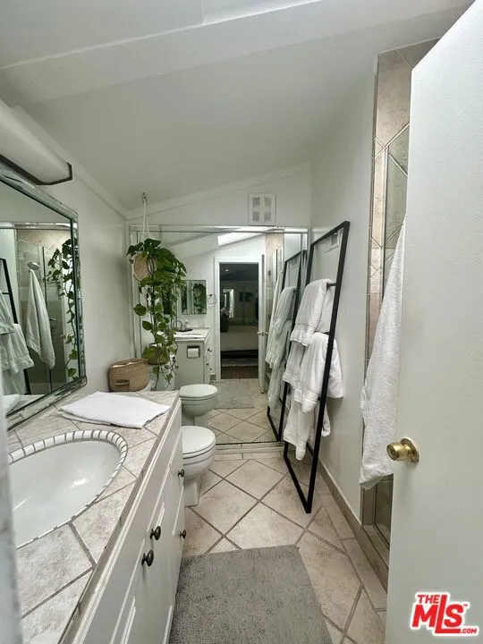 29500 Heathercliff Road #6 Malibu, CA 90265