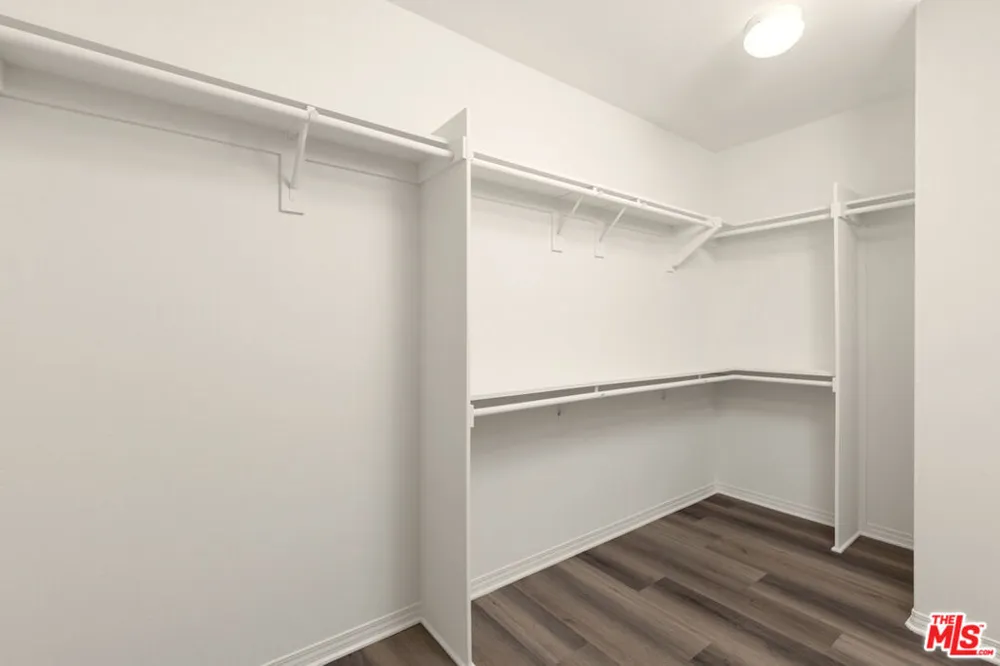 1408 W WASHINGTON BOULEVARD #206 Los Angeles, CA 90007