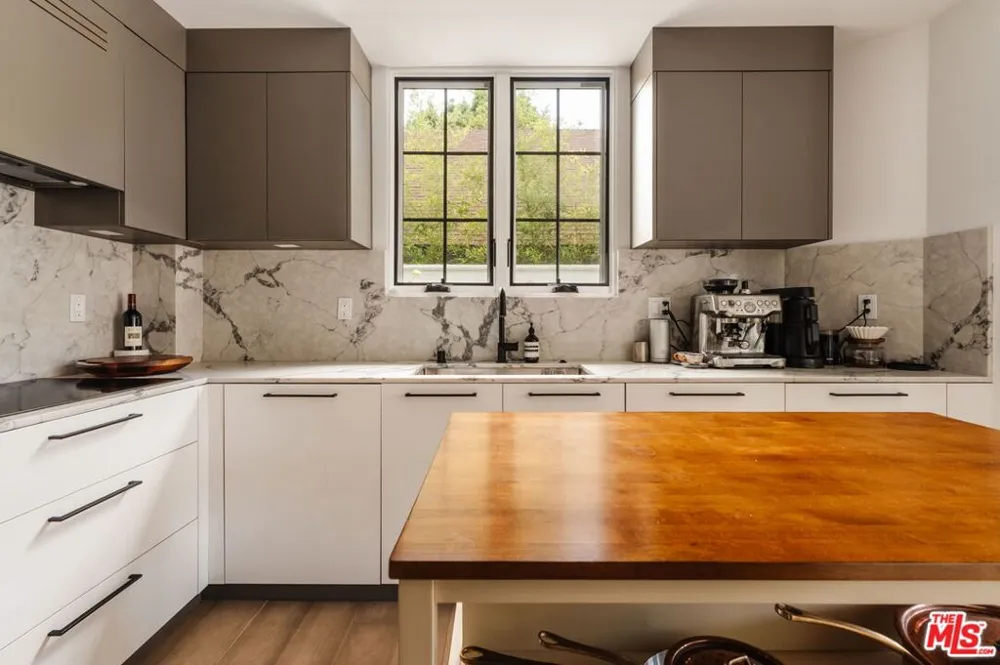 1025 Euclid Street #101 Santa Monica, CA 90403