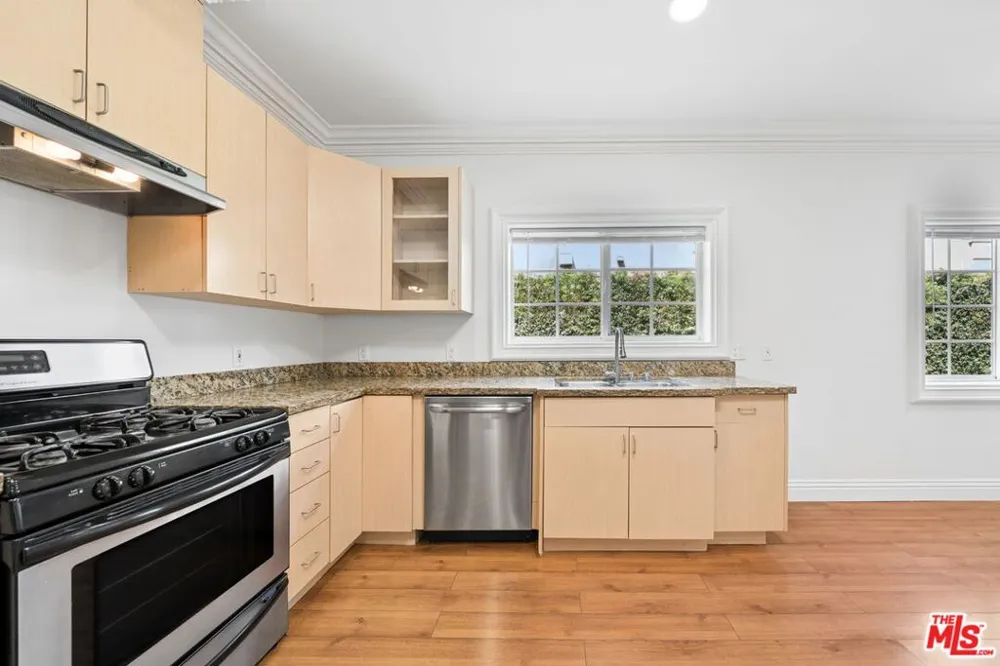 14654 Gault Street #2 Van Nuys, CA 91405