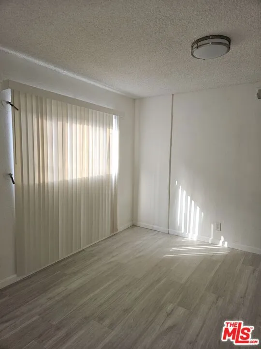 5170 Columbus Avenue #7 Sherman Oaks, CA 91403