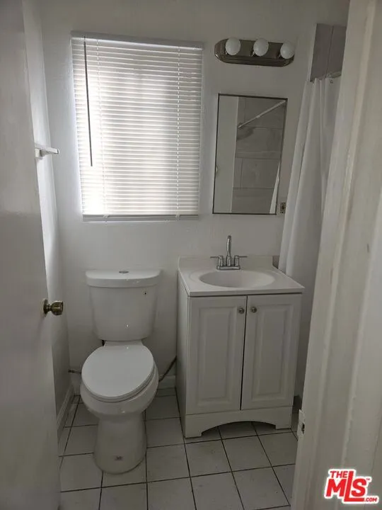 5170 Columbus Avenue #7 Sherman Oaks, CA 91403