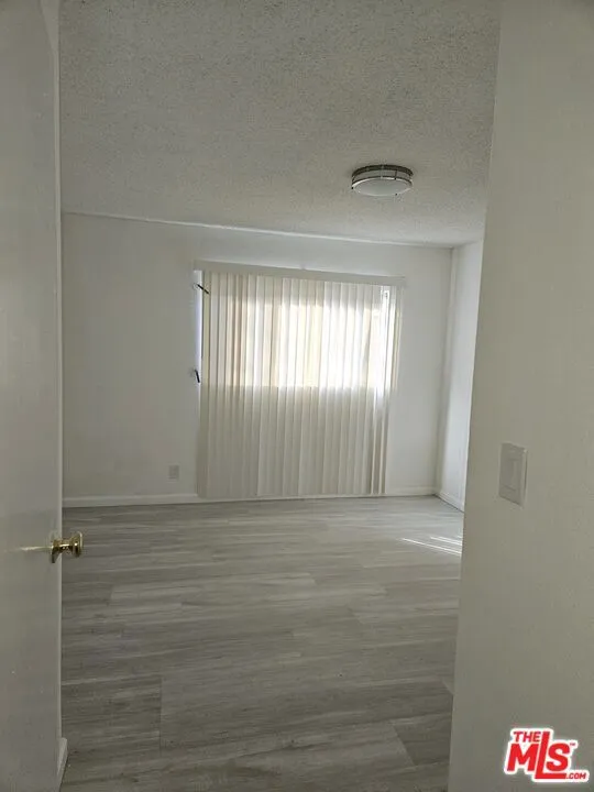 5170 Columbus Avenue #7 Sherman Oaks, CA 91403