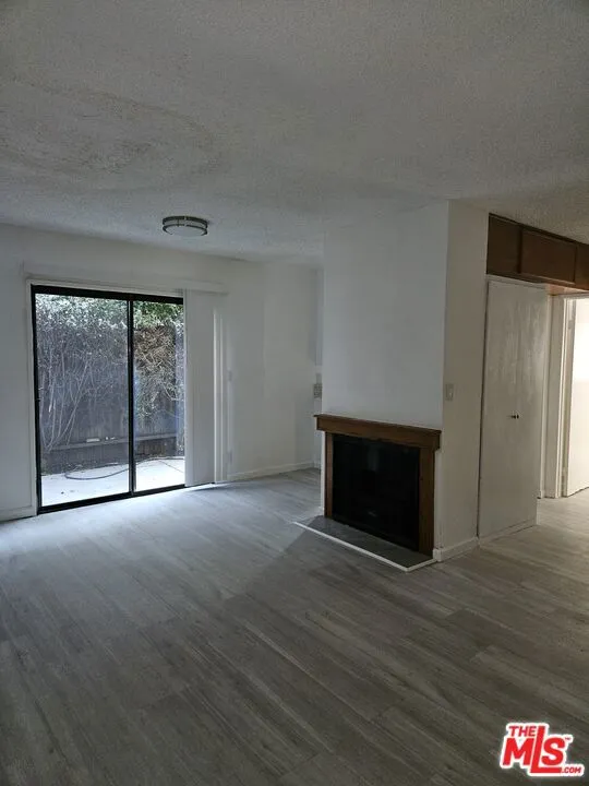 5170 Columbus Avenue #7 Sherman Oaks, CA 91403