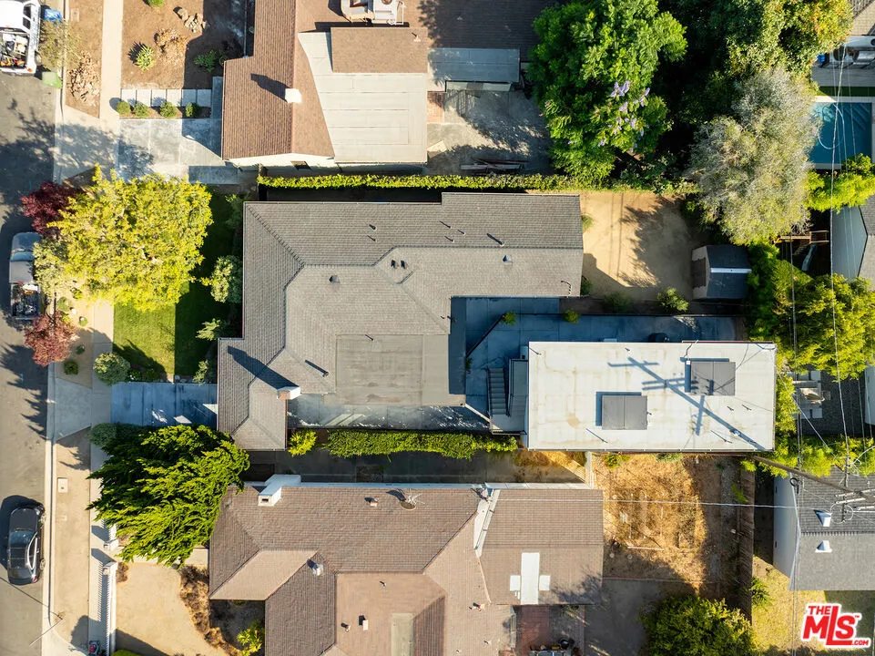 2621 Veteran Avenue Los Angeles, CA 90064