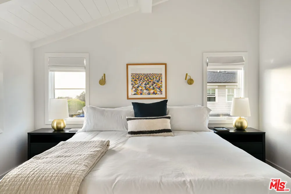 16017 Ysidro Avenue Pacific Palisades, CA 90272