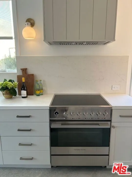 16017 Ysidro Avenue Pacific Palisades, CA 90272