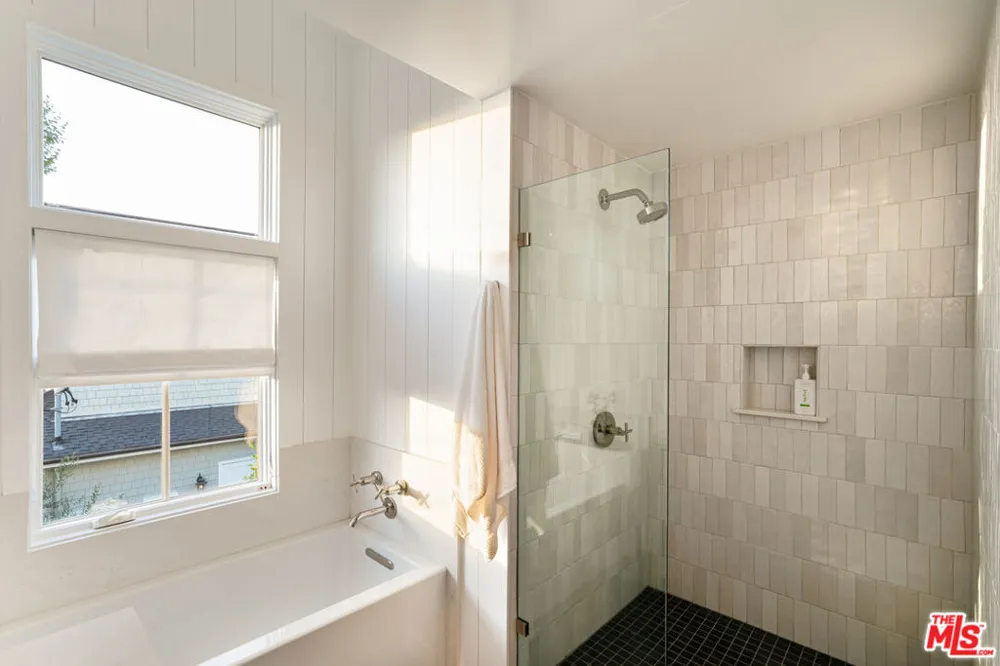 16017 Ysidro Avenue Pacific Palisades, CA 90272