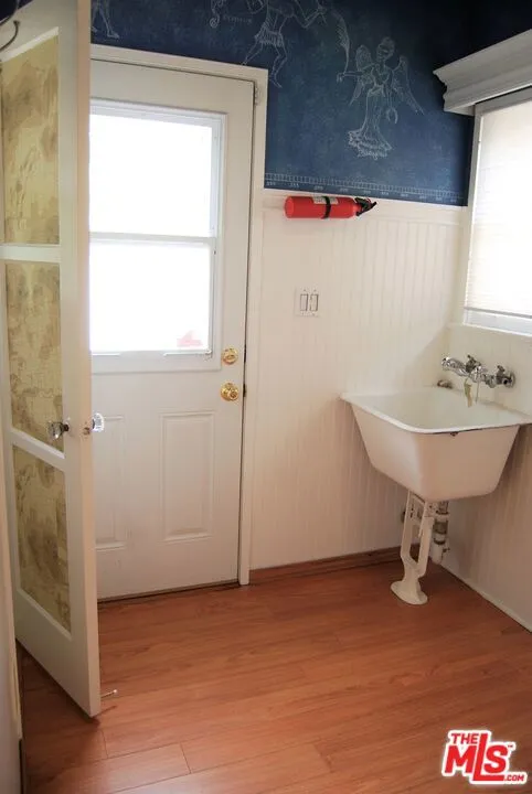 4653 FARMDALE AVENUE Valley Village, CA 91602
