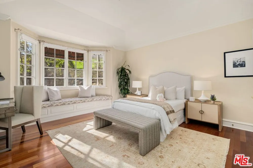 3855 Brunston Court Westlake Village, CA 91362