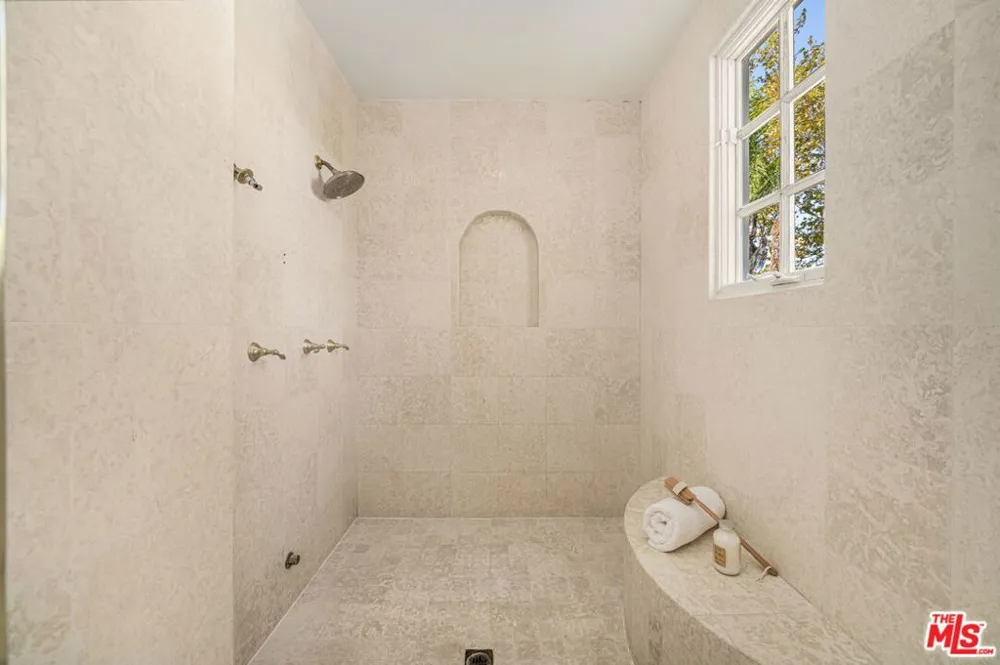 3855 Brunston Court Westlake Village, CA 91362