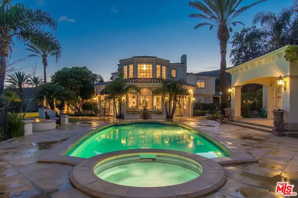 3855 Brunston Court Westlake Village, CA 91362