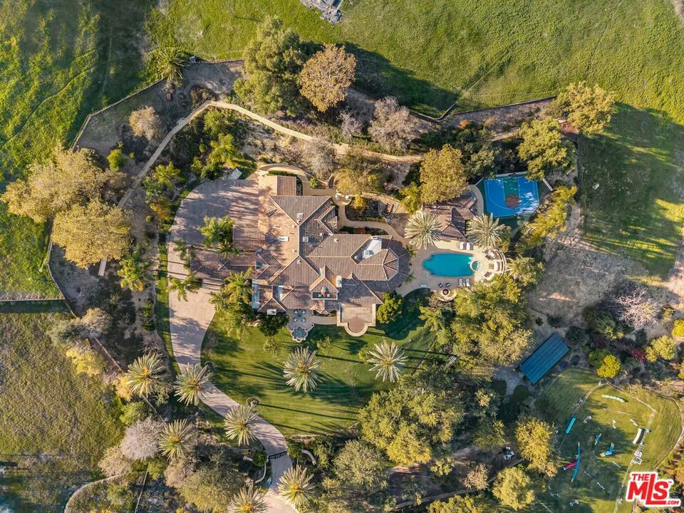 3855 Brunston Court Westlake Village, CA 91362
