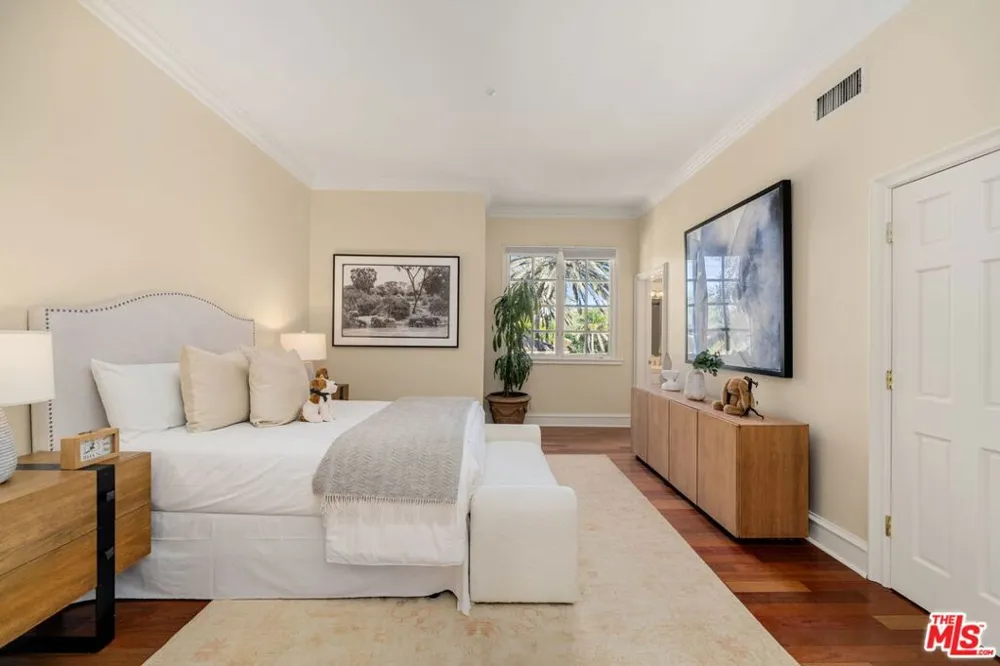 3855 Brunston Court Westlake Village, CA 91362