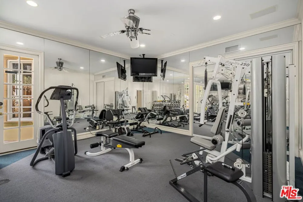 3855 Brunston Court Westlake Village, CA 91362