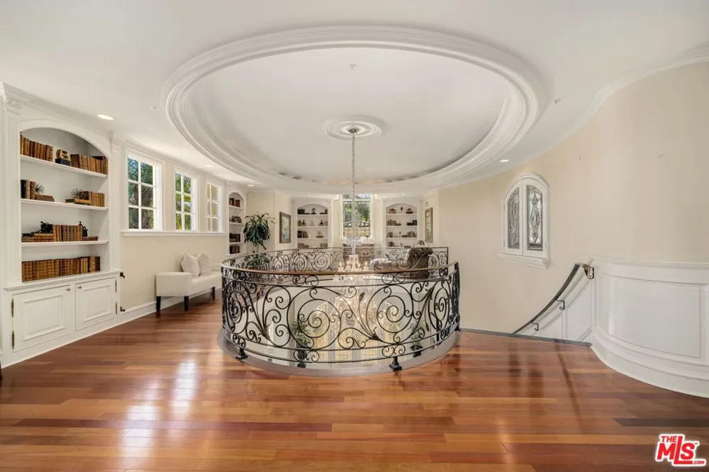 3855 Brunston Court Westlake Village, CA 91362