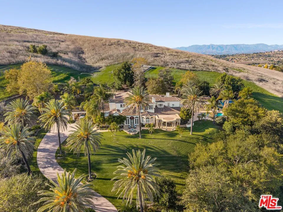 3855 Brunston Court Westlake Village, CA 91362