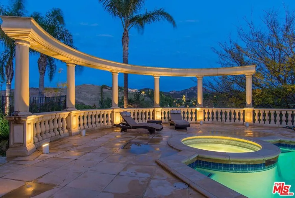 3855 Brunston Court Westlake Village, CA 91362