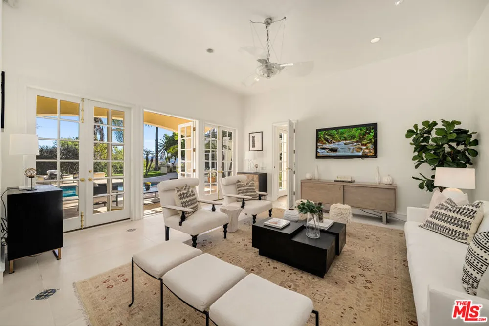 3855 Brunston Court Westlake Village, CA 91362
