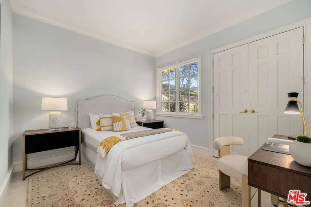 3855 Brunston Court Westlake Village, CA 91362