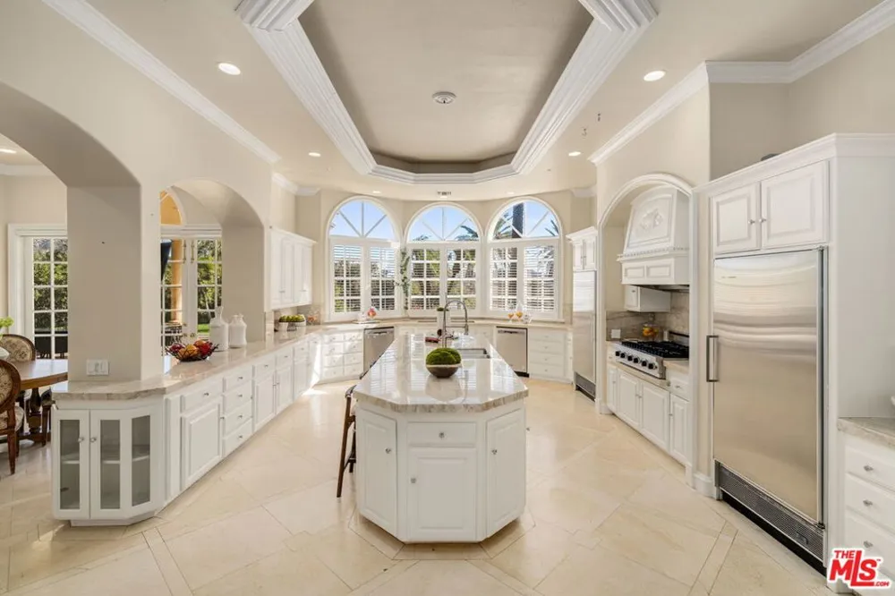 3855 Brunston Court Westlake Village, CA 91362