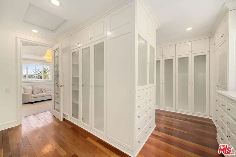 3855 Brunston Court Westlake Village, CA 91362