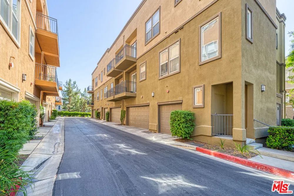 1133 Jewett Drive Fullerton, CA 92833