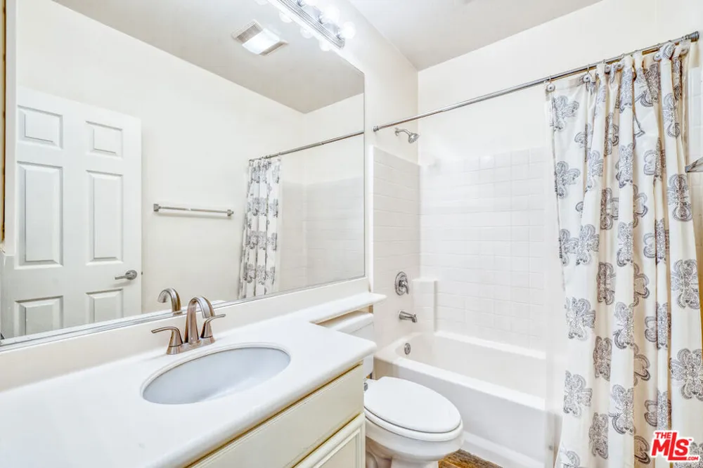 1133 Jewett Drive Fullerton, CA 92833