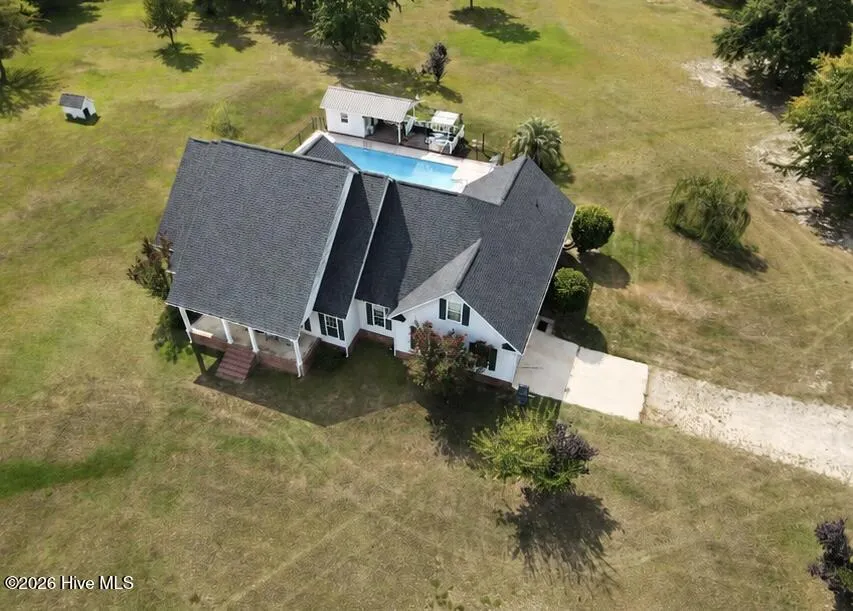 2171 Gene Howard Road Stapleton, GA 30823