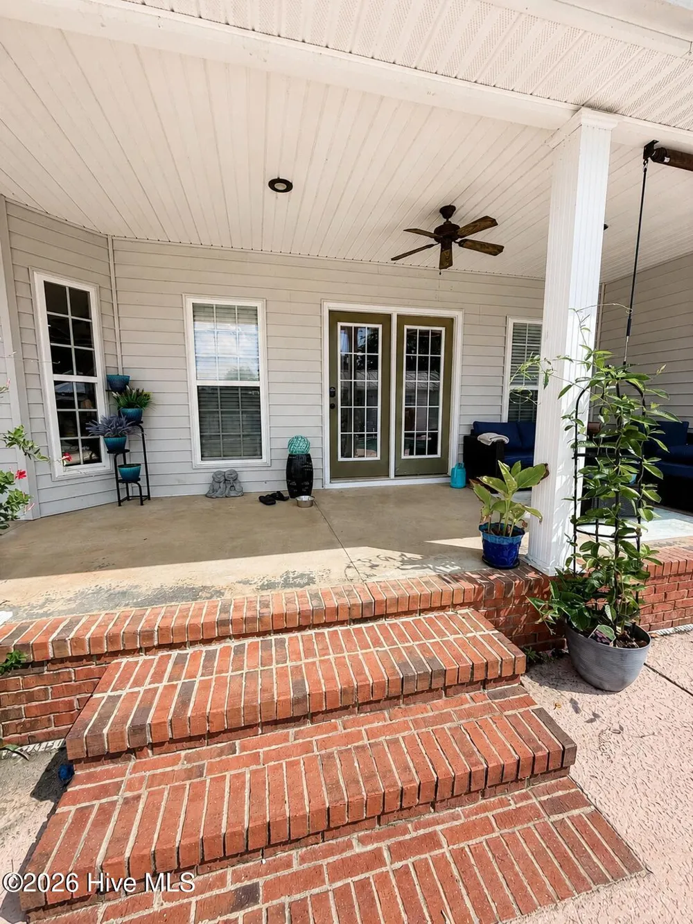 2171 Gene Howard Road Stapleton, GA 30823