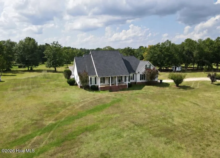 2171 Gene Howard Road Stapleton, GA 30823